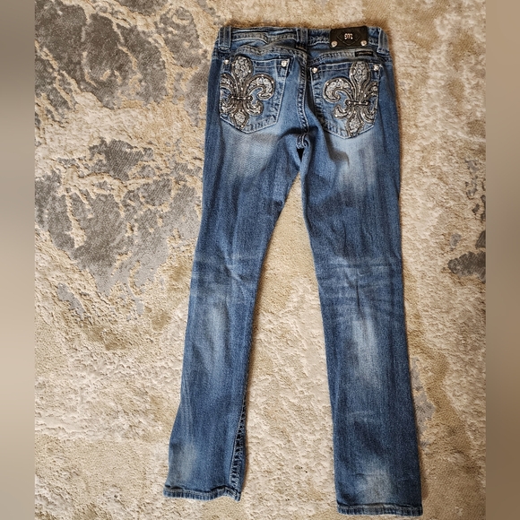 Women's Miss Me (Easy Straight) Jeans size 29x33 - Picture 3 of 4